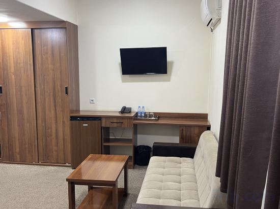 Фото Makon Hotel