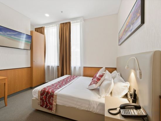 Фото YEHS Hotel Sydney QVB