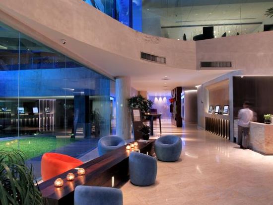 Фото Lit Bangkok Hotel