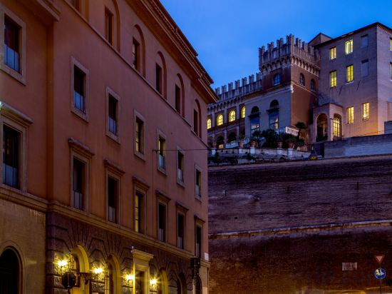 Фото Hearth Hotel