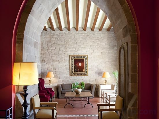 Фото Parador de Cardona