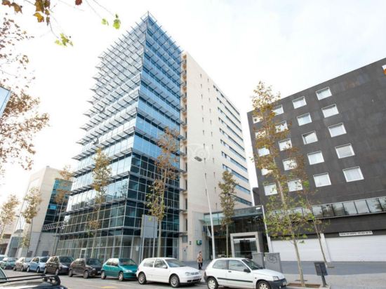 Фото Holiday Inn Express Barcelona City 22@