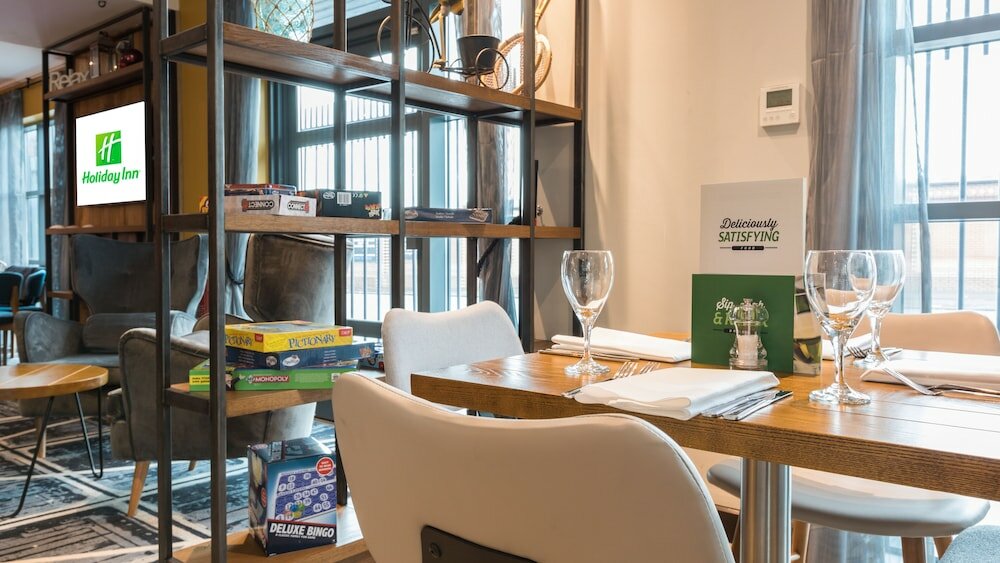 Фото Holiday Inn Manchester-Central Park, an Ihg Hotel