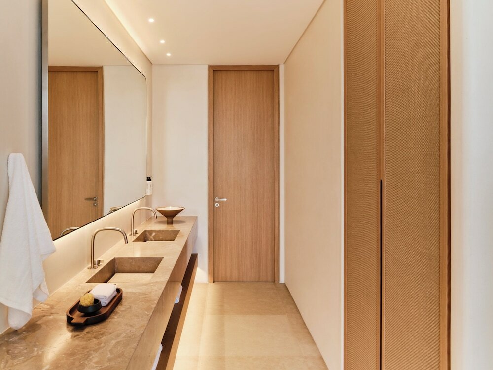 Фото Bill & Coo Coast Suites - Adults Only