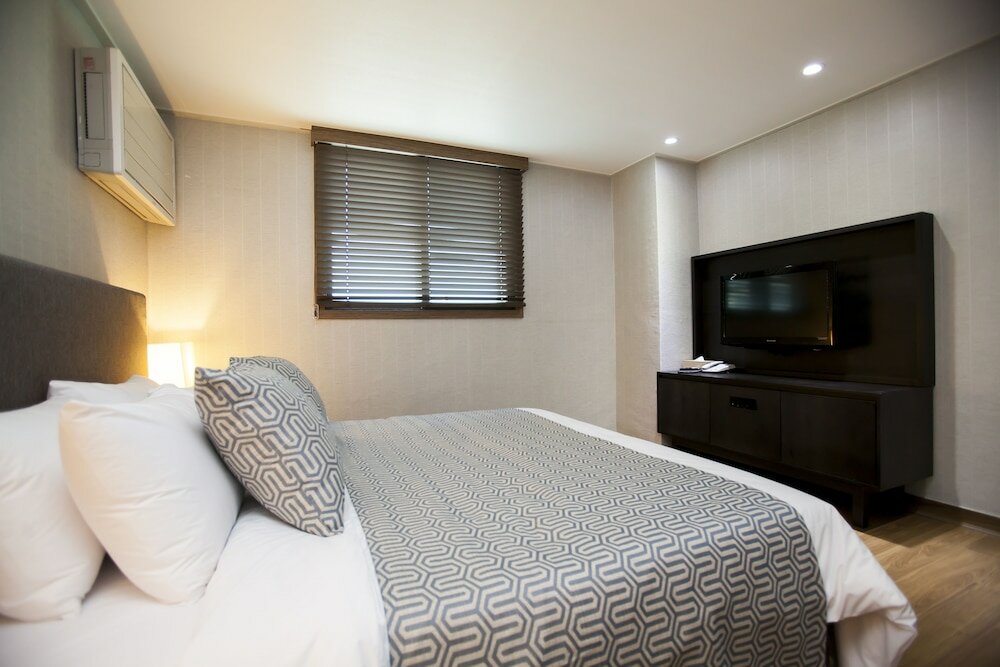 Фото I-CHECK Hyunjin Hotel