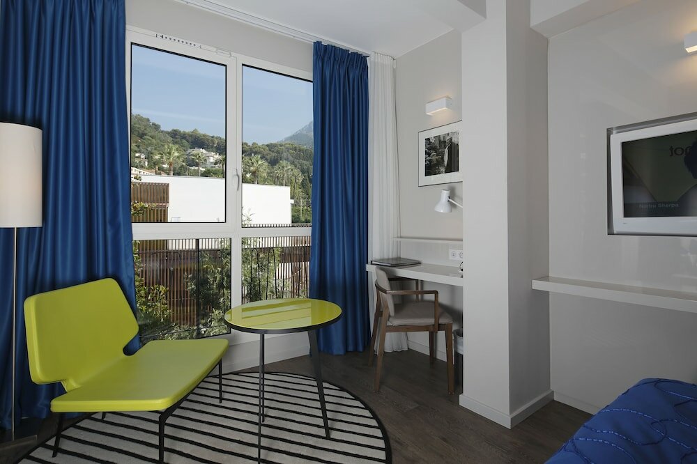 Фото Hotel Napoleon