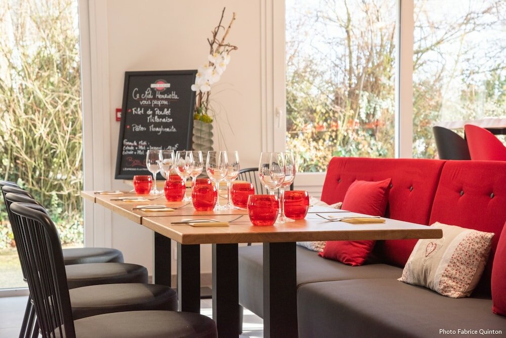 Фото Logis Angers Sud