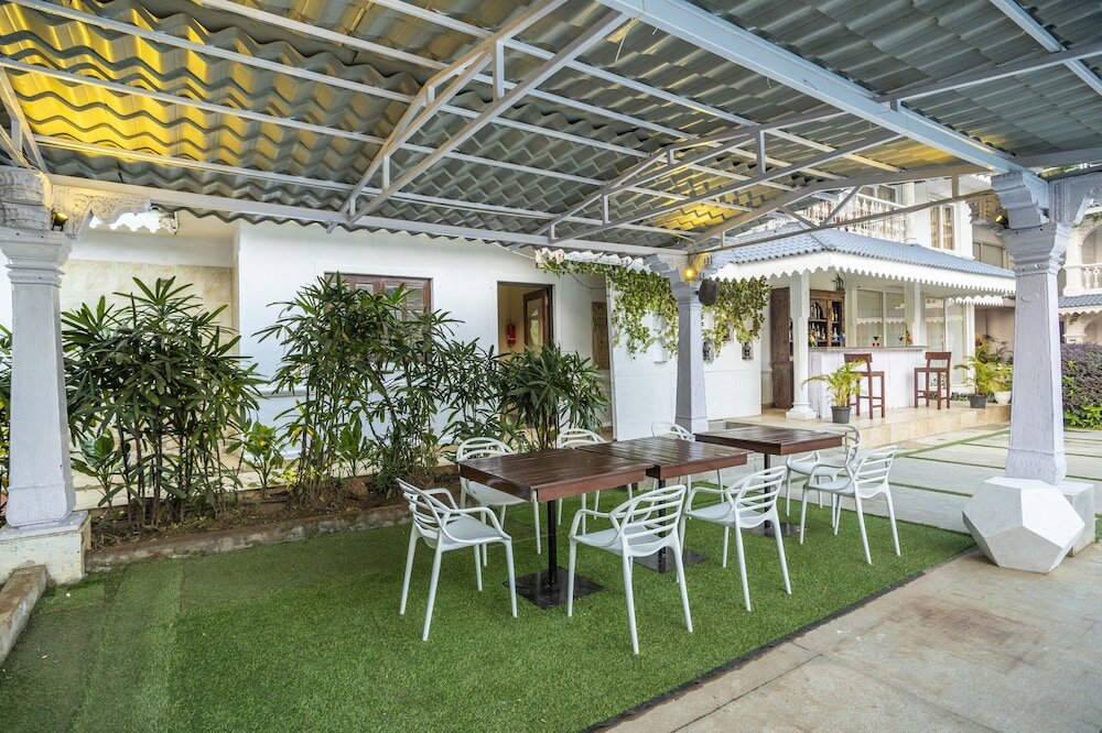 Фото Stone Wood River Front