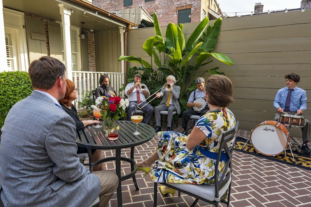 Фото Dauphine Orleans Hotel