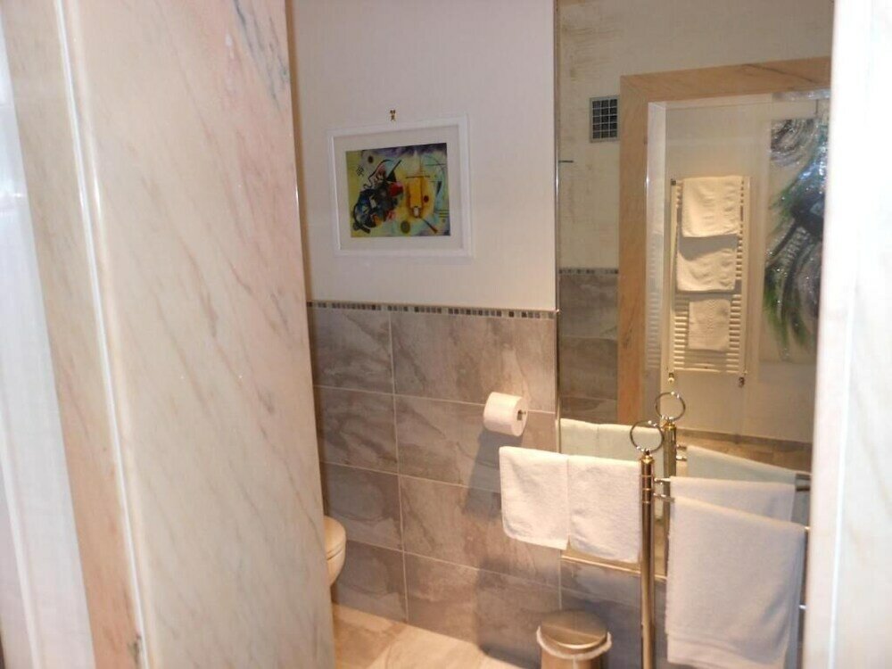 Фото B&b Domus Chiara