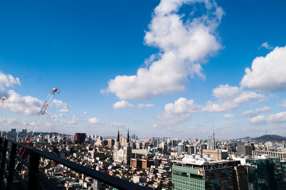 Фото Yeoksam Artnouveau City Hotel and Residence