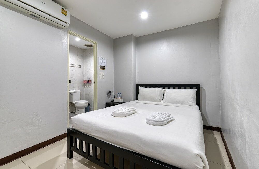 Фото Red Pin Inn