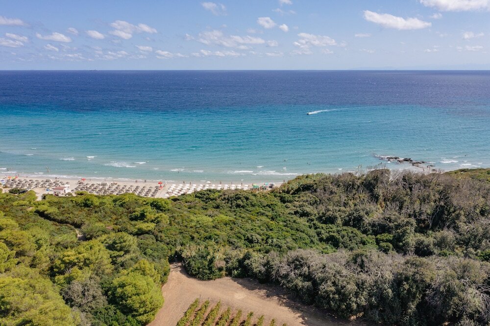 Фото Resort Baia dei Turchi