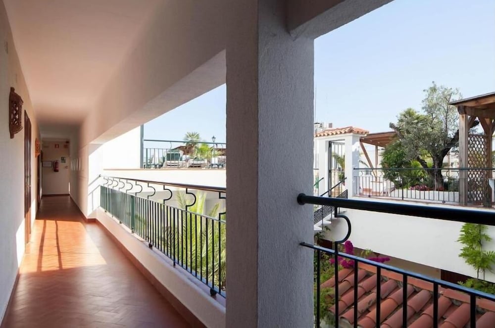 Фото Hotel Ninays