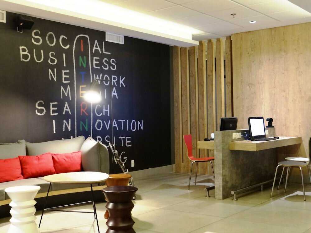 Фото Ibis Santos Valongo