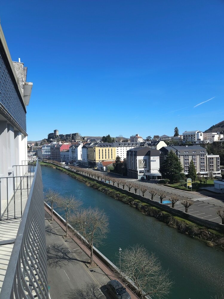 Фото Adonis Lourdes - Notre Dame de la Sarte