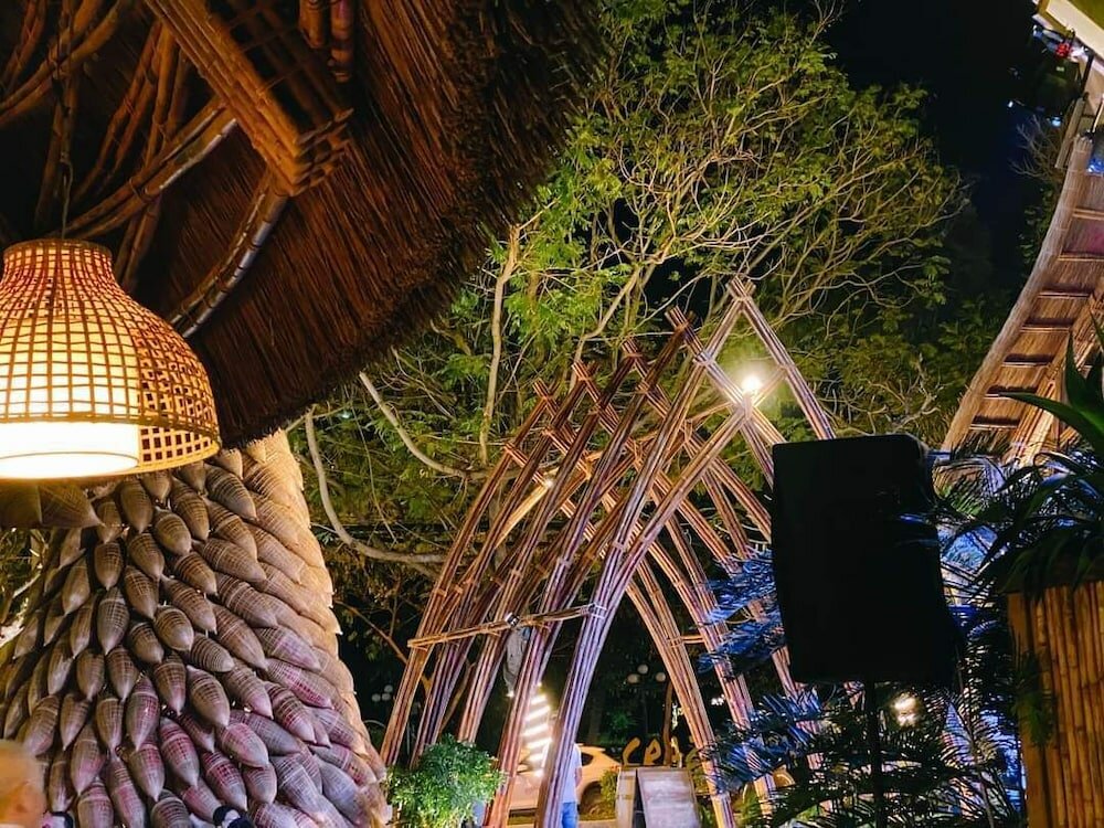 Фото Miss Bamboo The Light Hotel