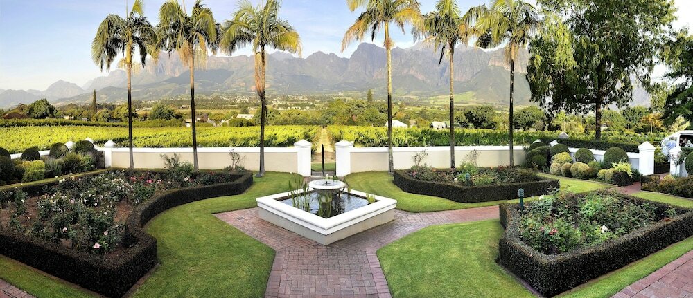 Фото Grande Roche Hotel