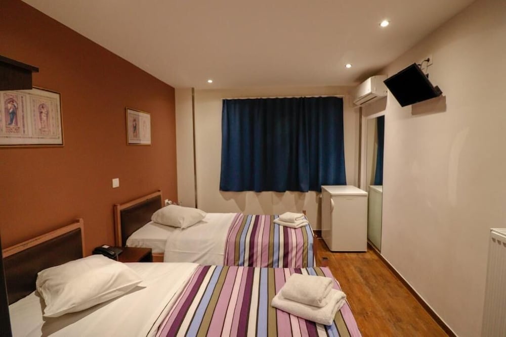 Фото Mansion Hotel