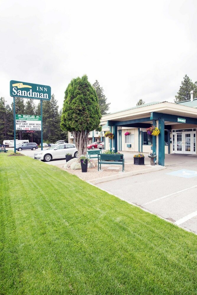 Фото Sandman Inn Princeton