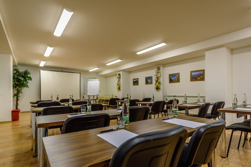 Фото Hotel Boboty