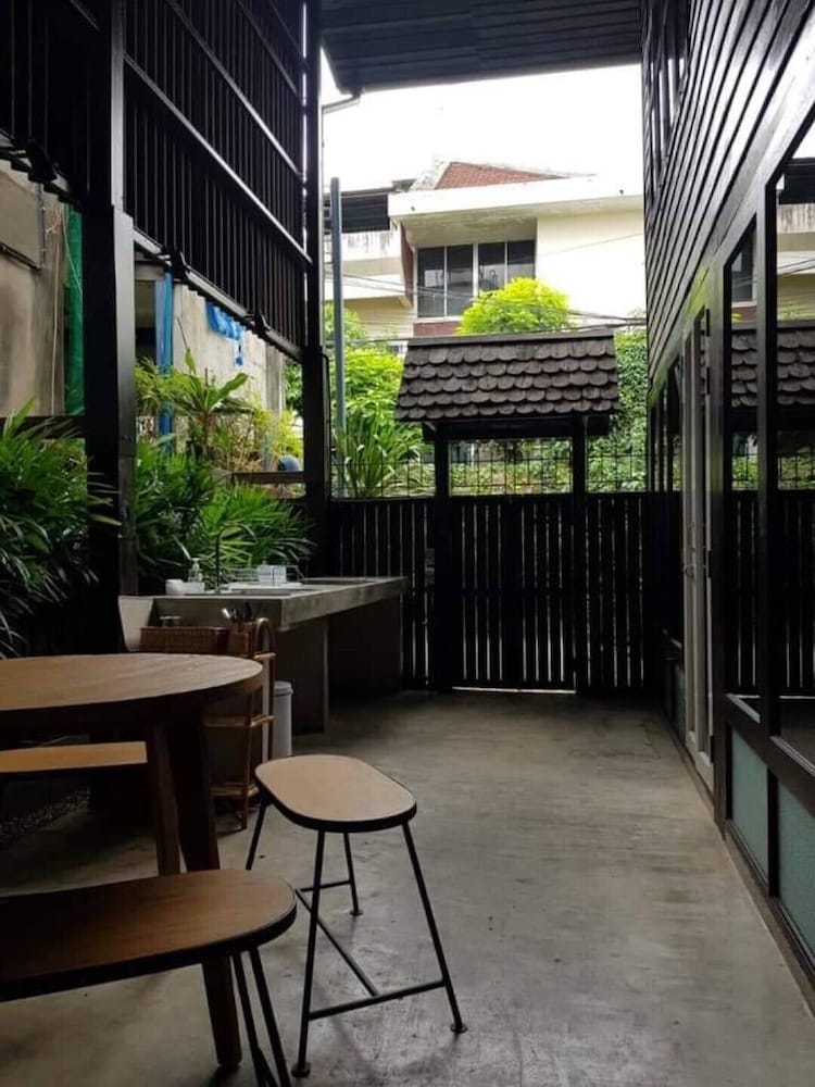 Фото Thapae Happy House