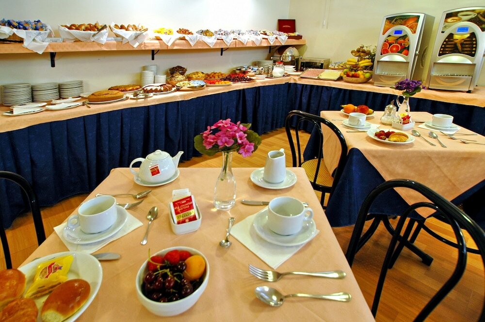 Фото Hotel Sisto V