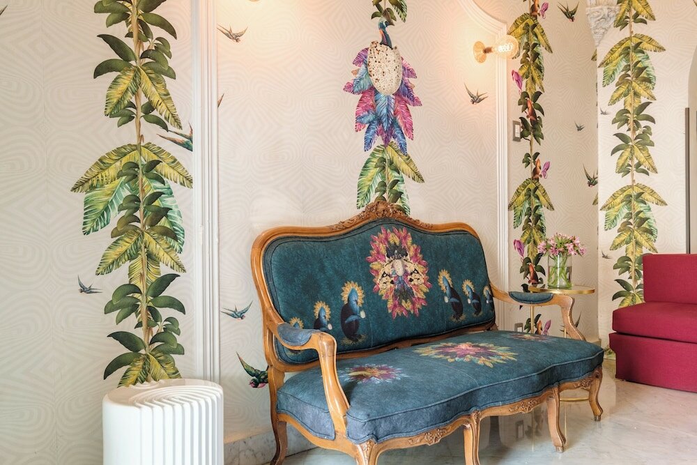 Фото Pug Seal Polanco Allan Poe