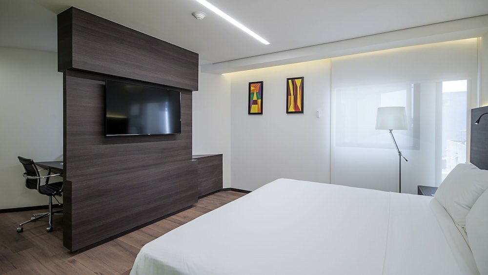 Фото Holiday Inn Express Mexico Aeropuerto