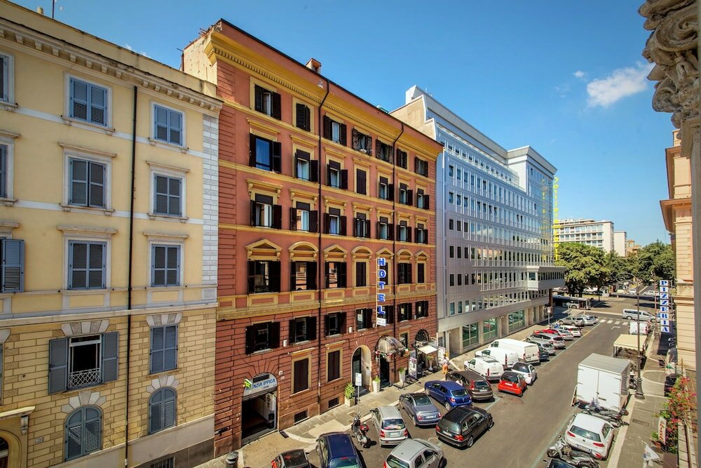 Фото отеля 5