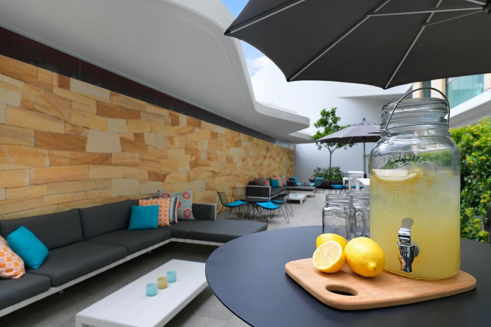 Фото Adina Apartment Hotel Bondi Beach Sydney