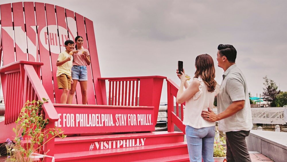 Фото Loews Philadelphia Hotel