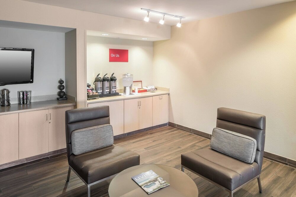 Фото TownePlace Suites by Marriott Panama City