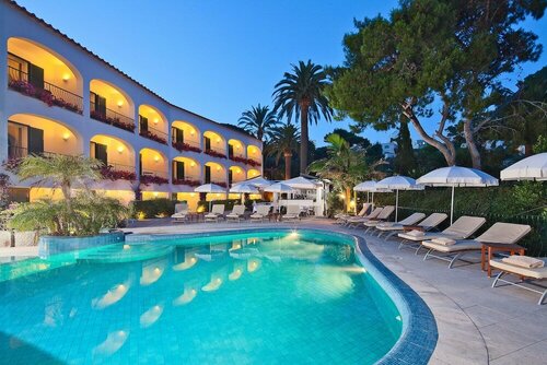 Внешний вид отеля Hotel Della Piccola Marina в Капрях, фото 2