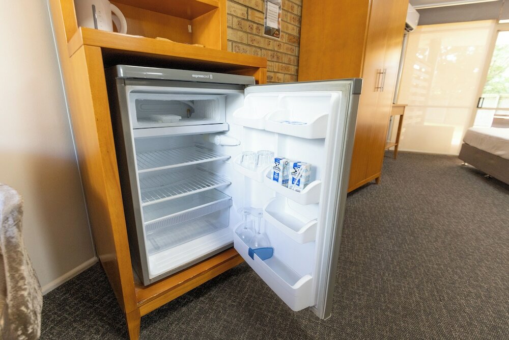 Фото Sundowner Hotel Motel