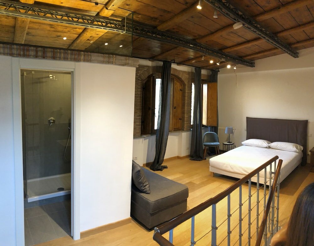 Фото Giuturna Boutique Hotel