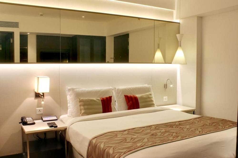 Фото The Sahil Hotel