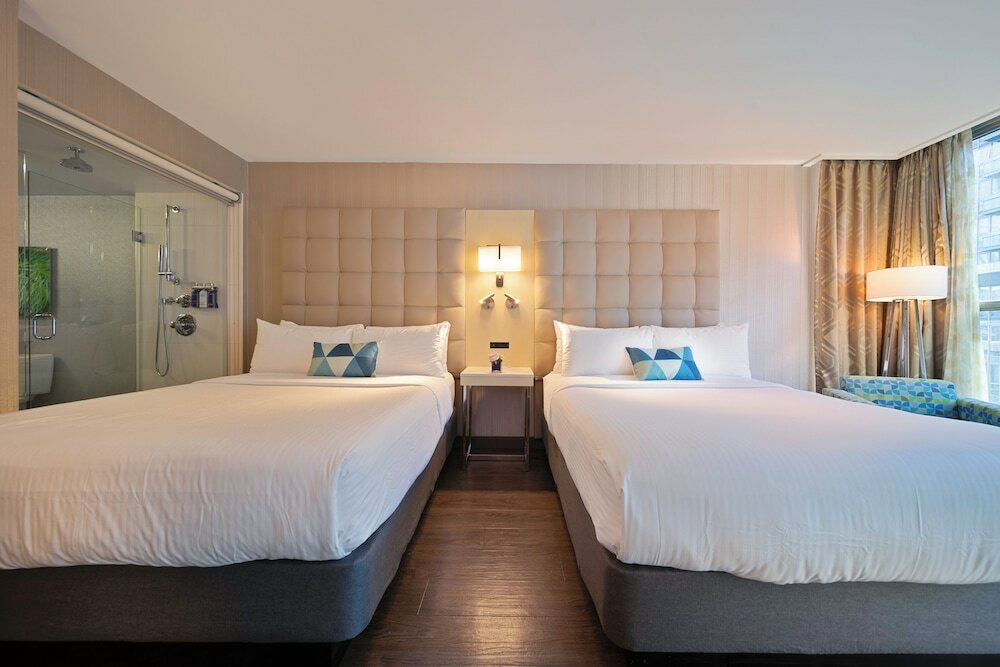 Фото Hotel Blu Vancouver