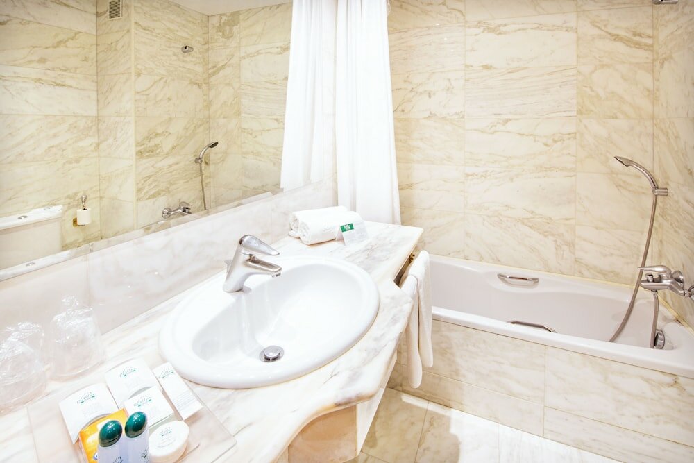 Фото Hotel Rutllan & SPA