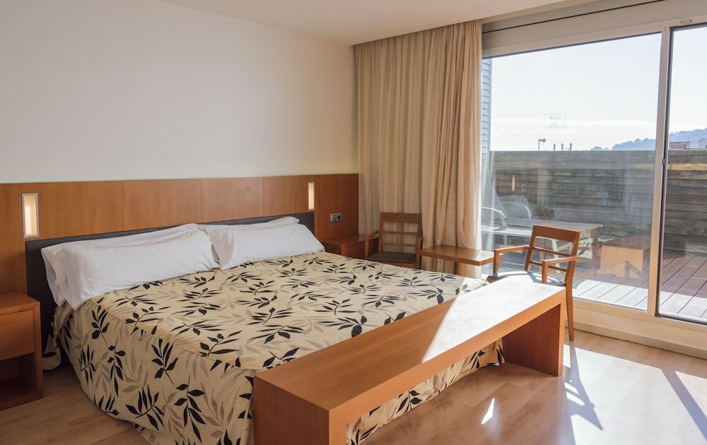 Фото Hotel Lleo