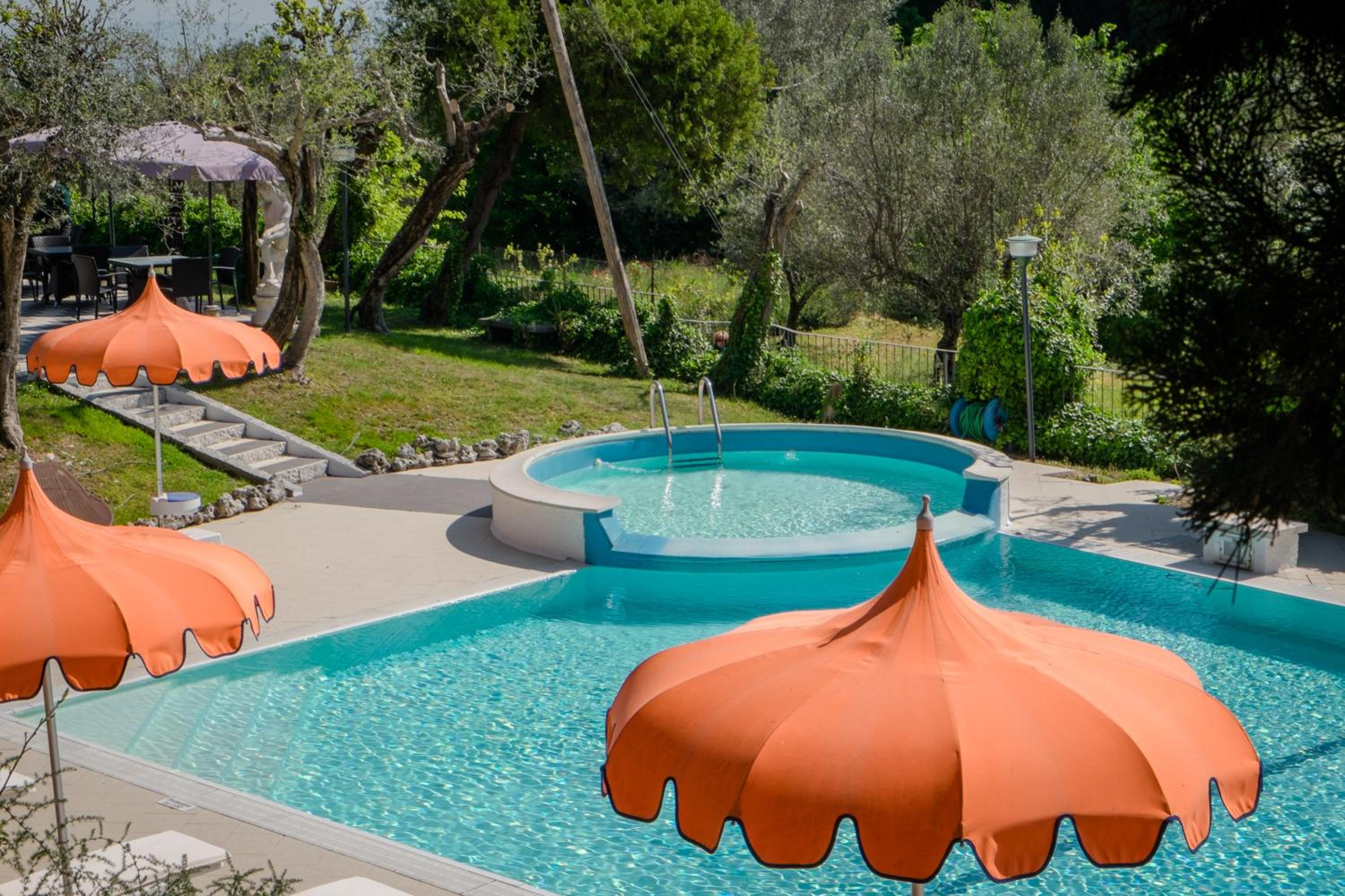 Фото Hotel Mon Repos