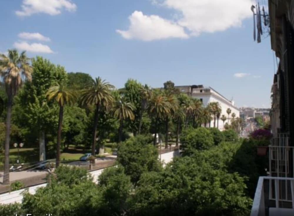 Фото B&b Napolimilionaria