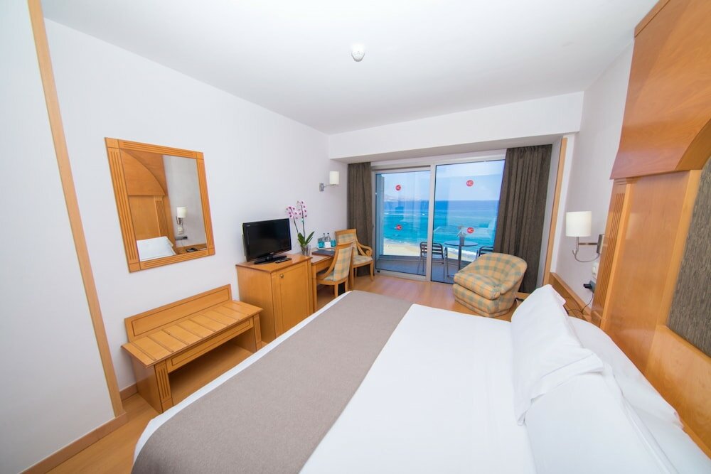 Фото Hotel Cristina by Tigotan Las Palmas - Adults Only