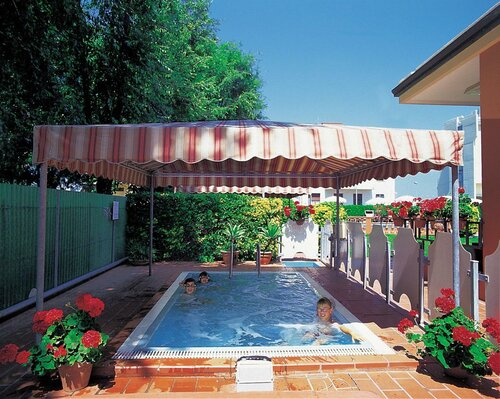 Внешний вид отеля Apollo в Римини, фото 4