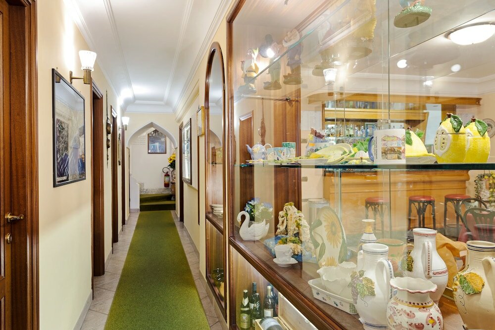 Фото Hotel Carmencita