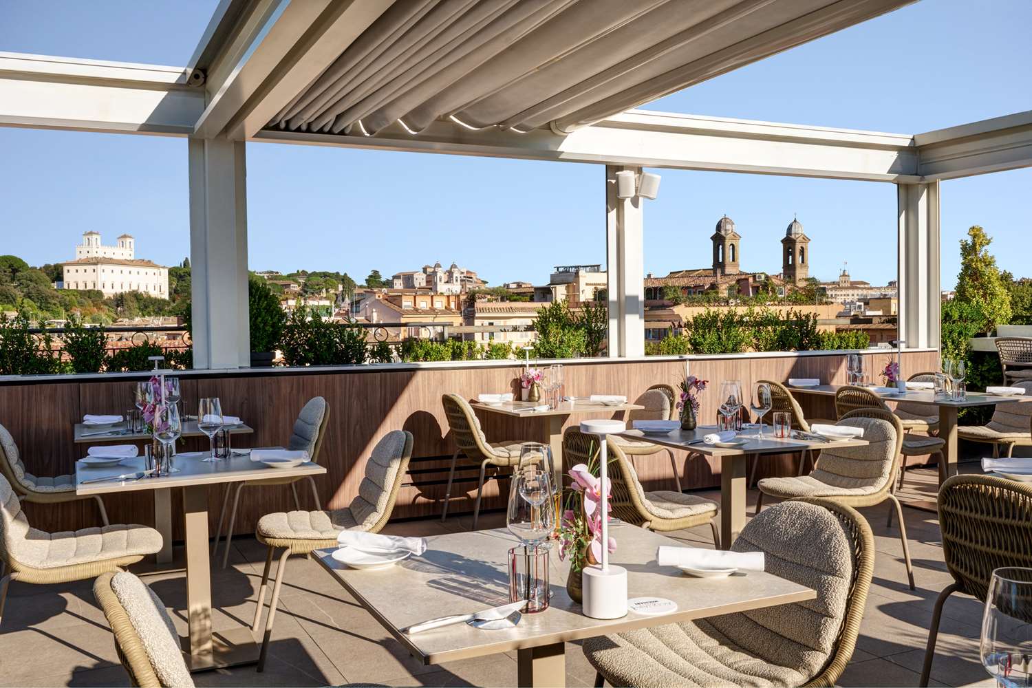 Фото The First Roma Arte