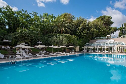 Гостиница Rome Cavalieri, A Waldorf Astoria Hotel в Риме
