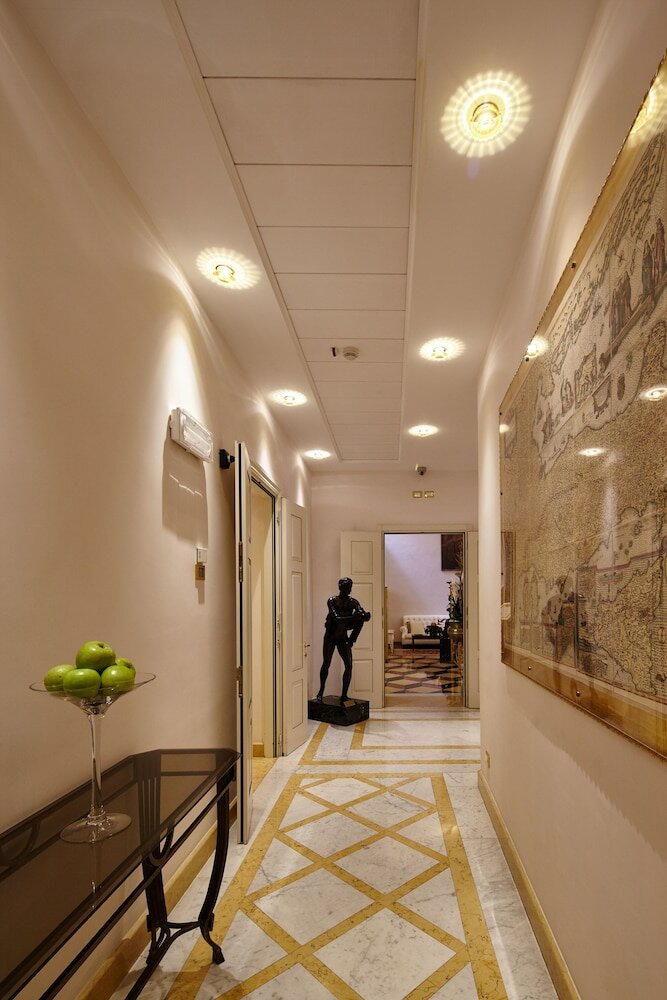 Фото Golden Tower Hotel And SPA