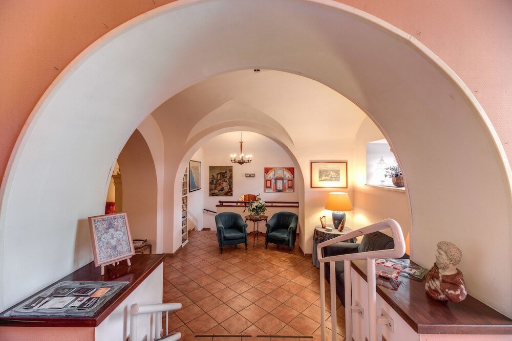 Фото Hotel Corona