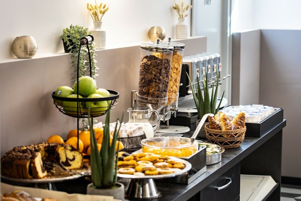 Фото The Cross Hotel